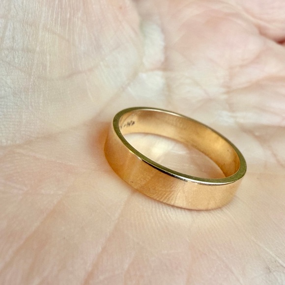 14 karat gold band - Picture 6 of 6